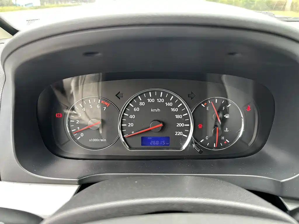Changan V5 — миниатюра 21