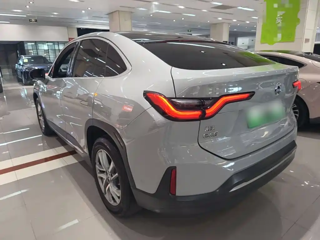 NIO ES6 — миниатюра 5