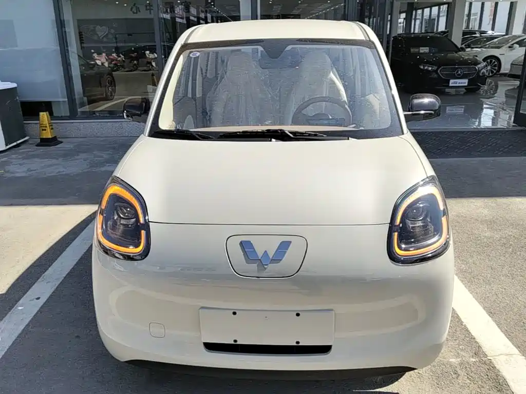 Wuling MINIEV — миниатюра 3