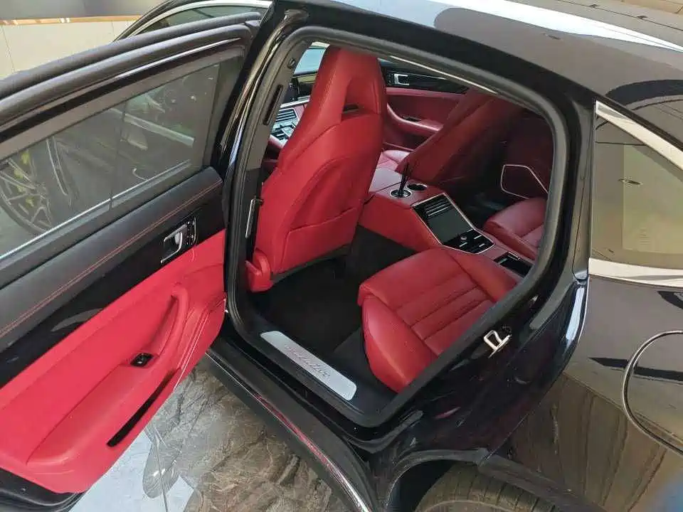 Porsche Panamera Hybrid — миниатюра 7