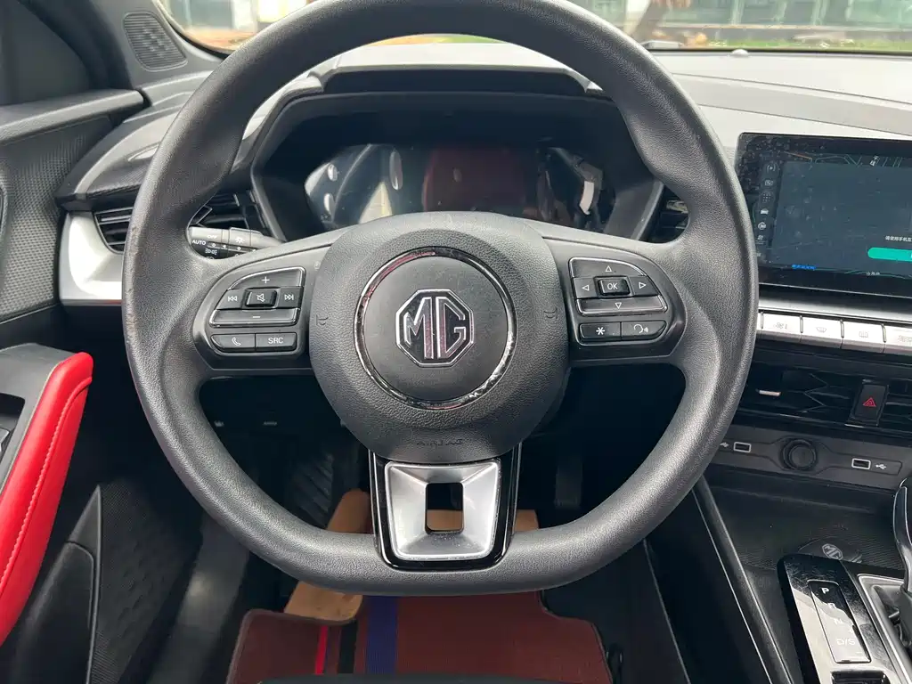 MG MG5 — миниатюра 14
