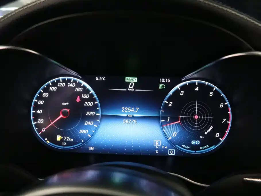 Mercedes-Benz C-Class — миниатюра 7