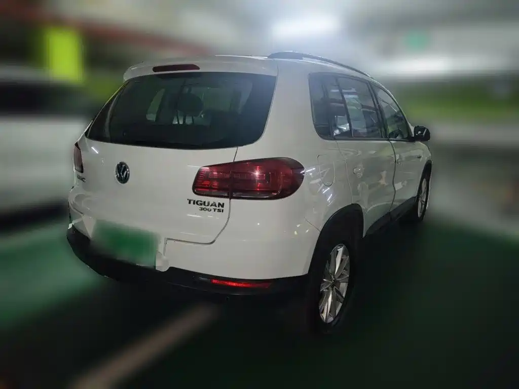 Volkswagen Tiguan — миниатюра 4