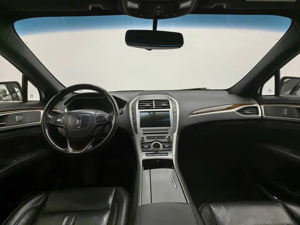 Lincoln MKZ — миниатюра 5
