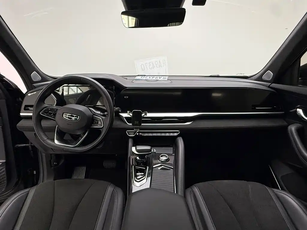 Geely Xingyue L — миниатюра 17