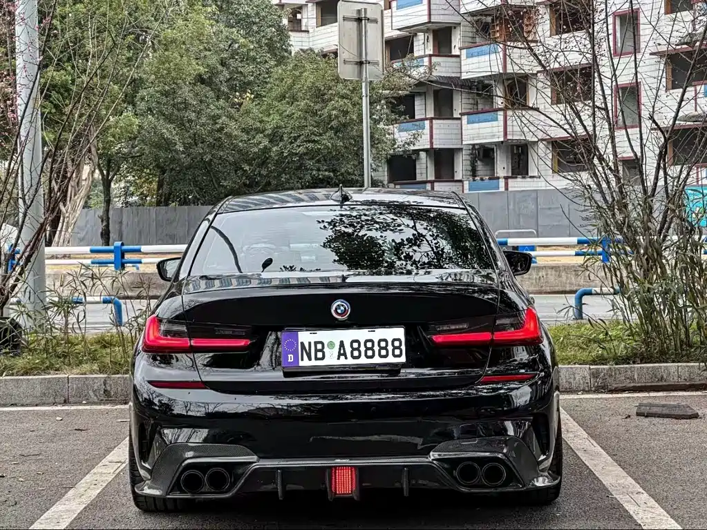 BMW 3 Series — миниатюра 9