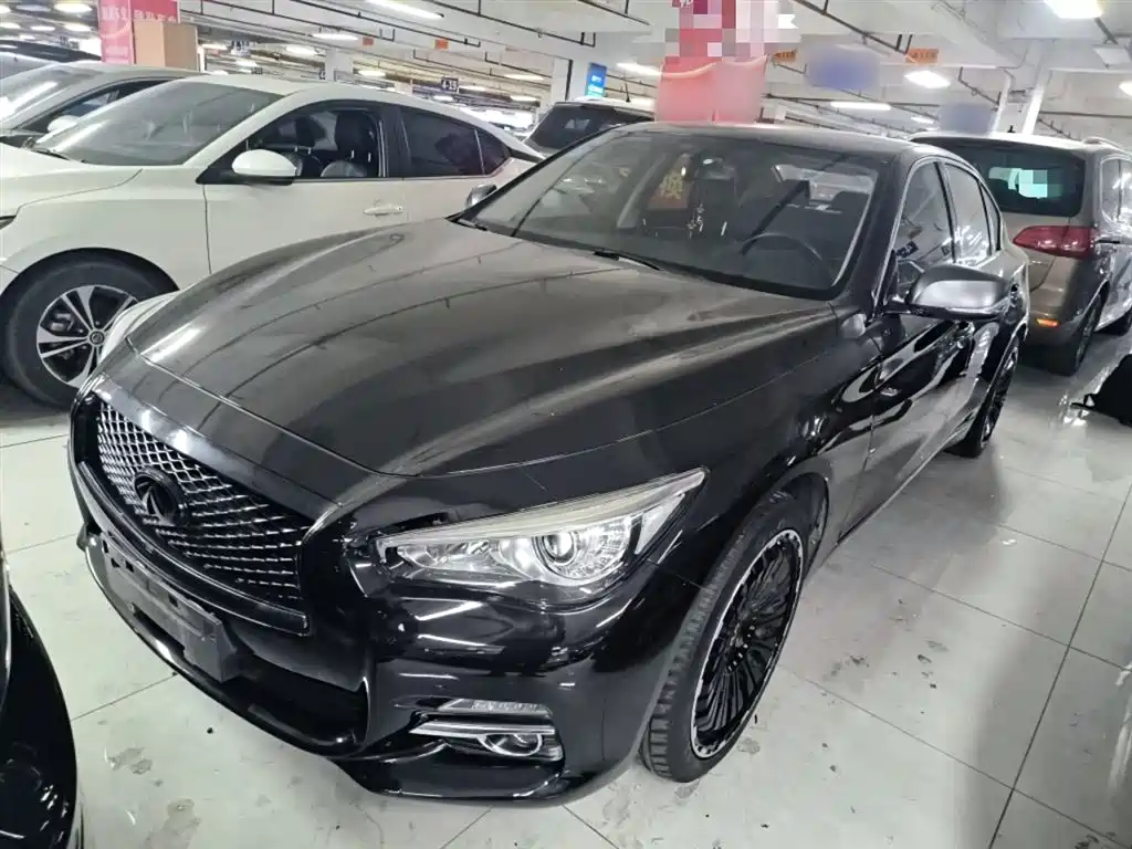 Infiniti Q50L 2017