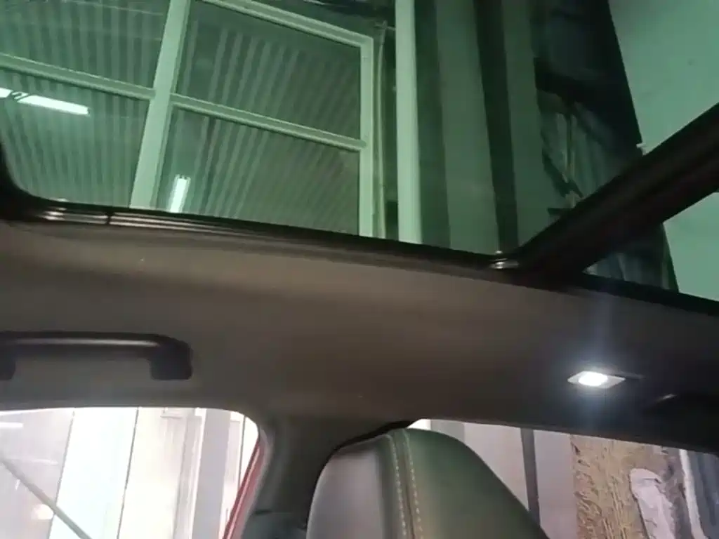 Geely Binyue — миниатюра 18