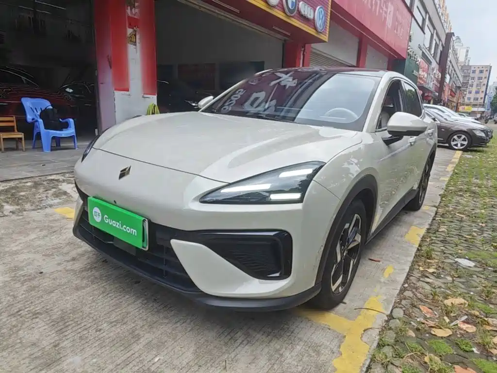 Baojun Yunhai — миниатюра 2