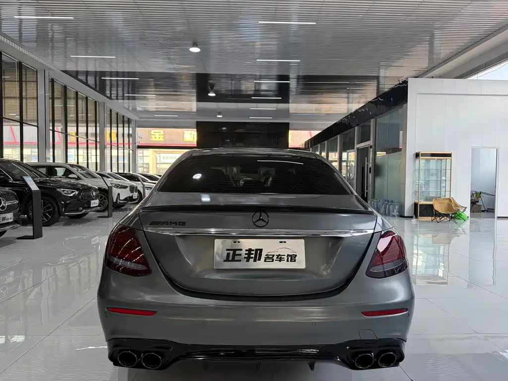 Mercedes-Benz E-Class AMG — миниатюра 4