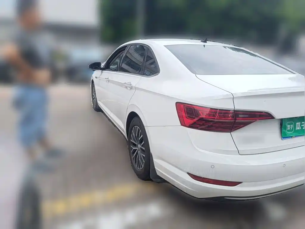 Volkswagen Sagitar — миниатюра 25
