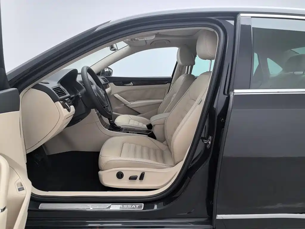 Volkswagen Passat — миниатюра 10