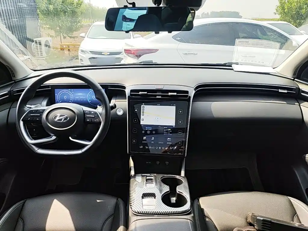 Hyundai Tucson — миниатюра 10