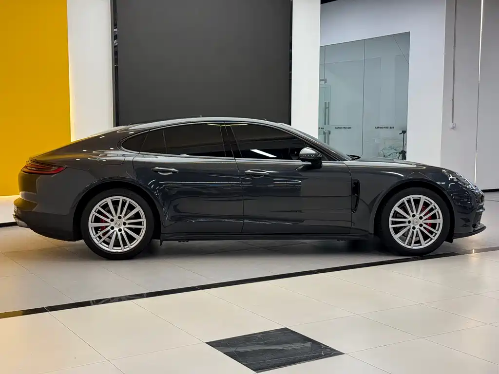 Porsche Panamera 2017 Panamera 3.0T