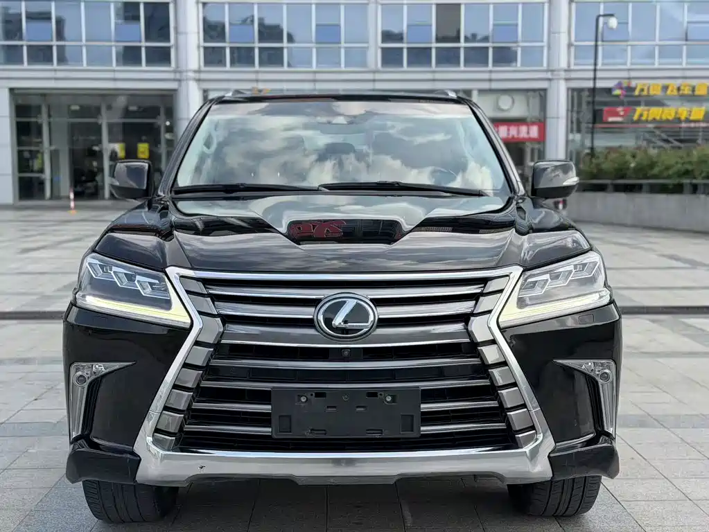 Lexus LX — фотографии объявления, Фото 3