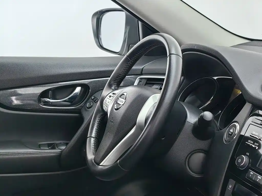 Nissan X-Trail — миниатюра 22
