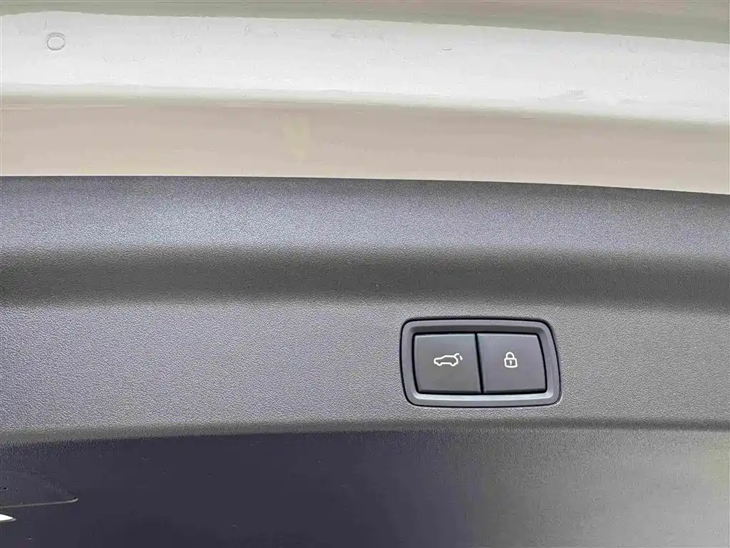 Li Auto Li L7 — миниатюра 17