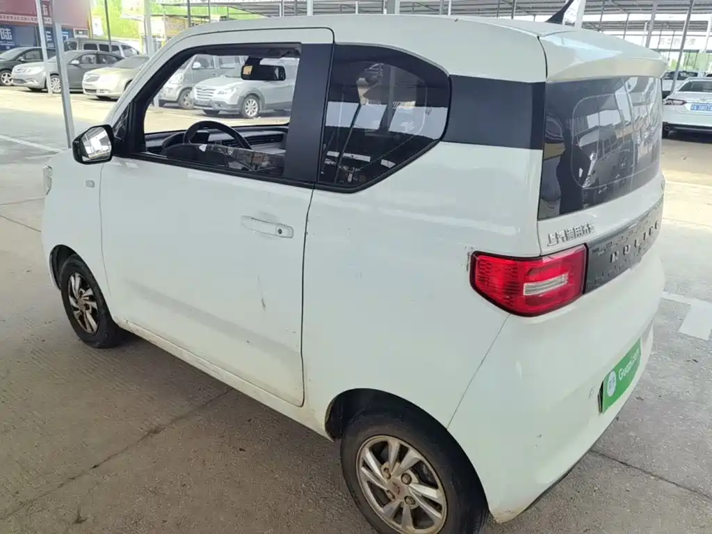 Wuling MINIEV — миниатюра 5