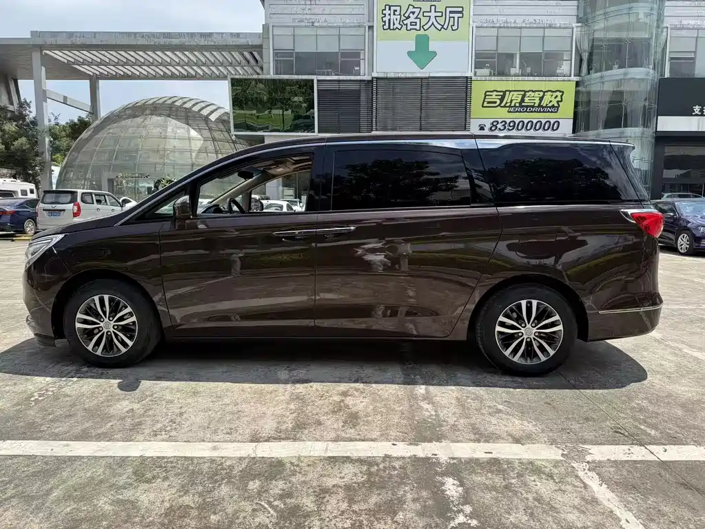 Buick GL8 2017 ES 28T Luxury V