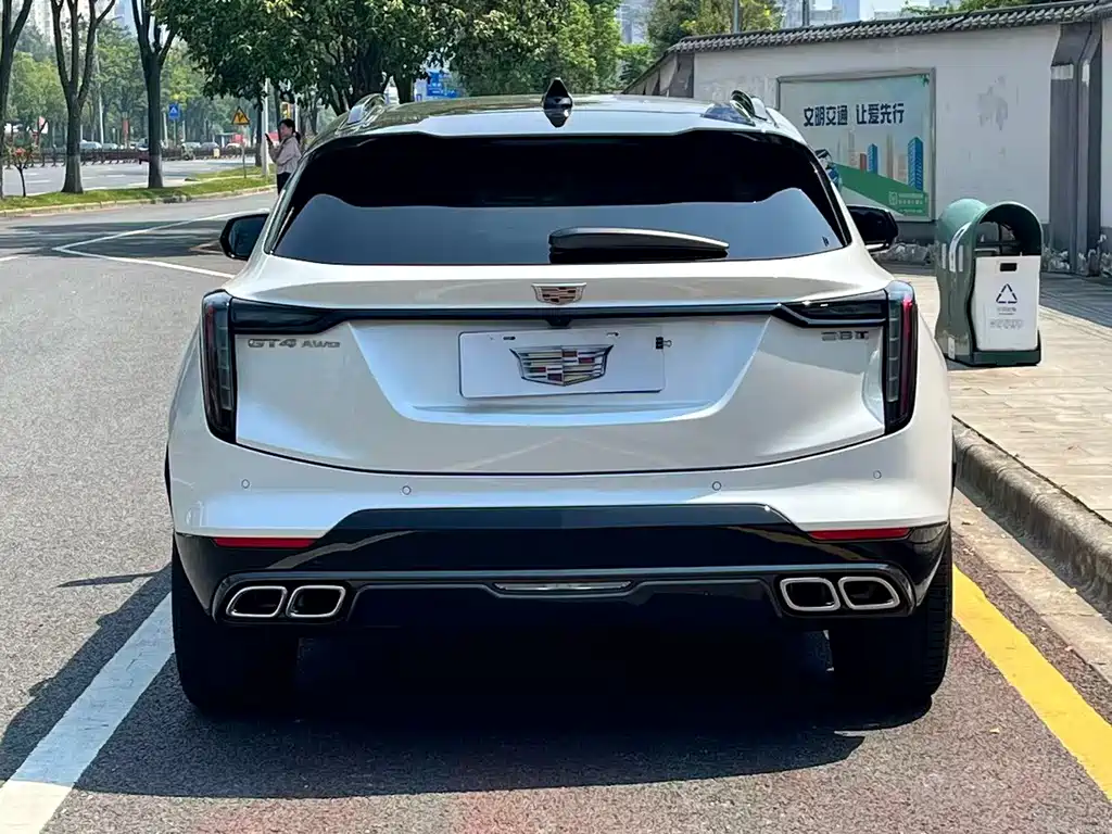 Cadillac GT4 — миниатюра 9