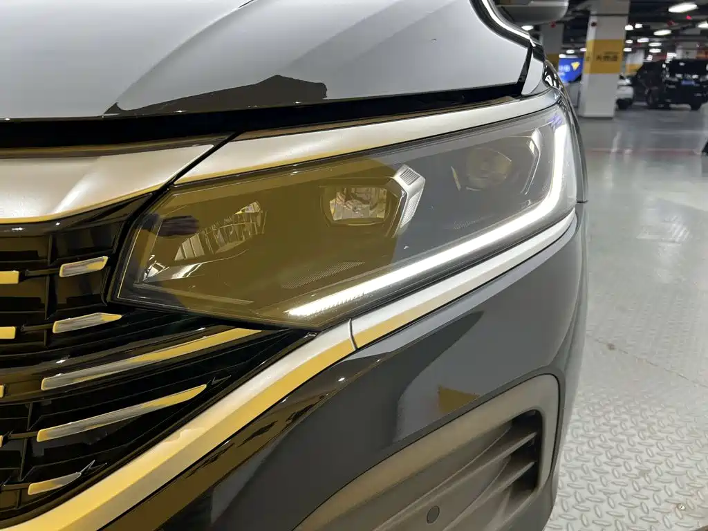 Volkswagen Passat — миниатюра 8