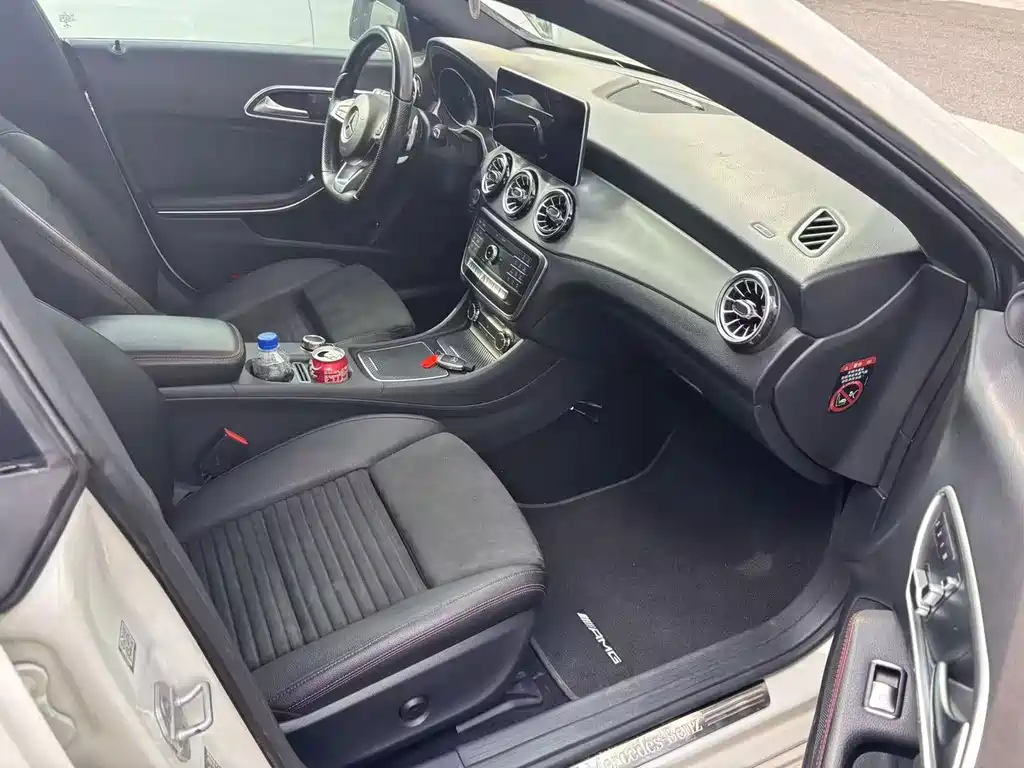 Mercedes-Benz CLA (Import) — миниатюра 5