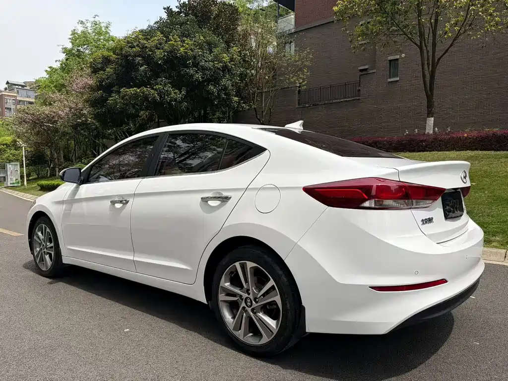 Hyundai Elantra 1.6L Auto Smart Dazzle · Elite Type, фото 9