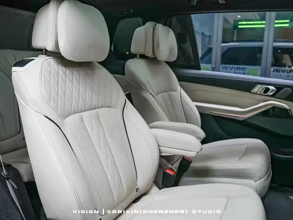 BMW X7 — миниатюра 7