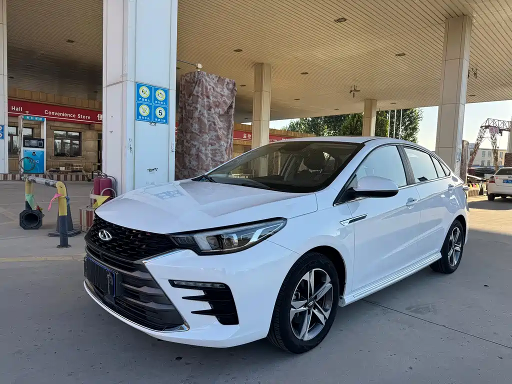 Chery Arrizo 5 PLUS