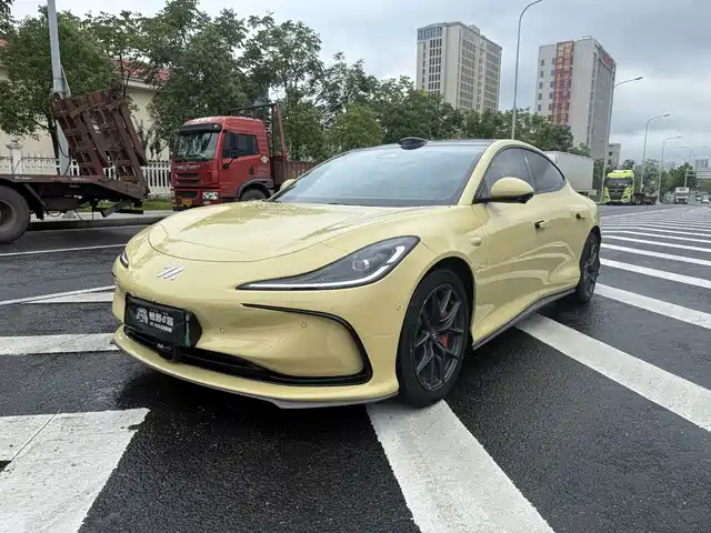 IM Motors L6