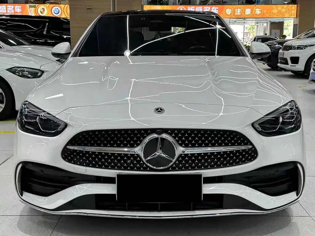 Mercedes-Benz C-Class — миниатюра 2