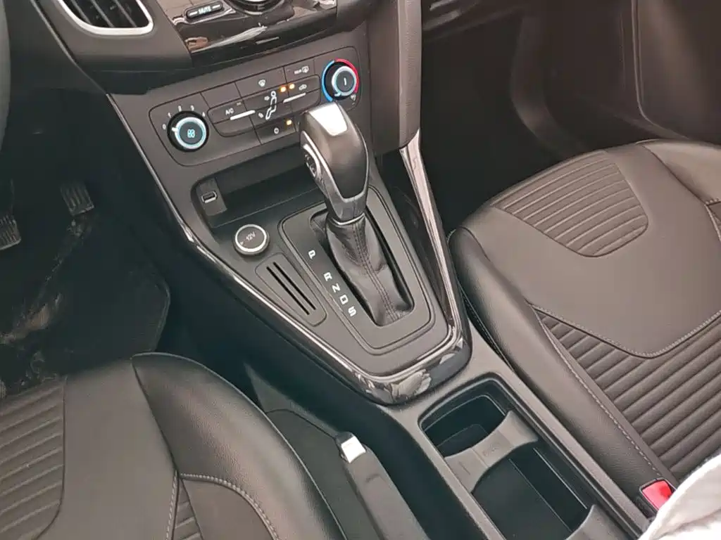 Ford Focus — миниатюра 14