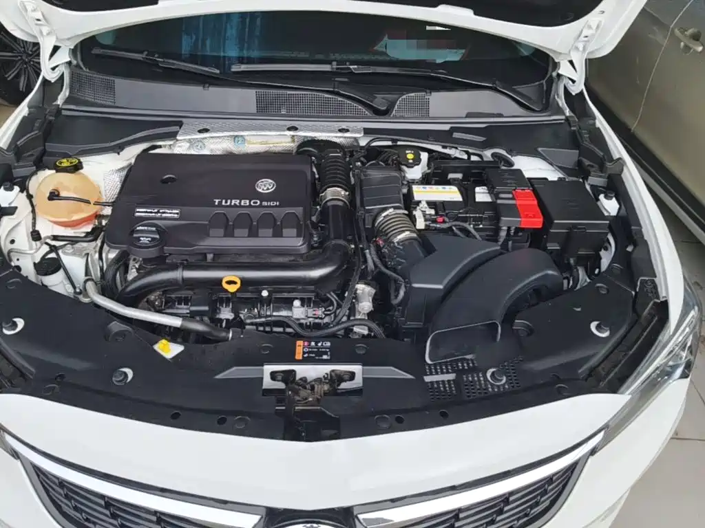 Buick Verano — миниатюра 20