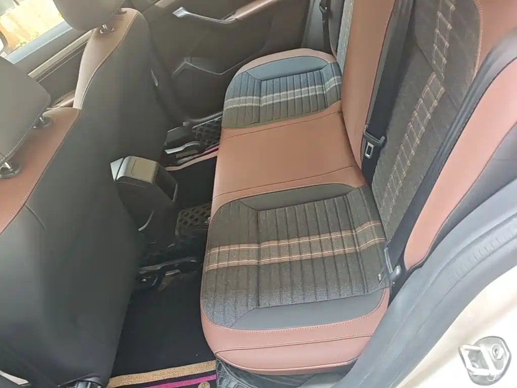 Volkswagen Lavida — миниатюра 17