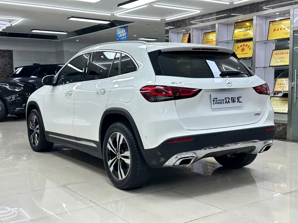 Mercedes-Benz GLA — миниатюра 4