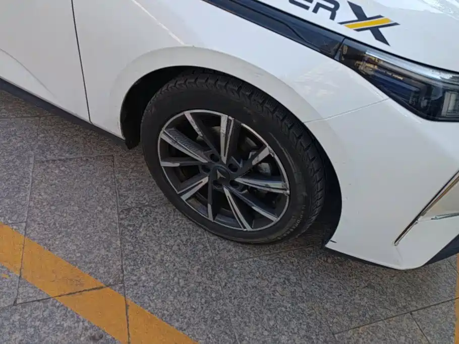 Changan Eado — миниатюра 6