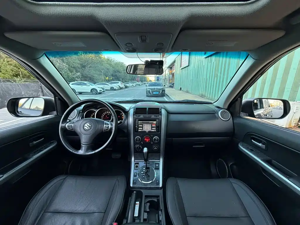 Suzuki Grand Vitara — миниатюра 4
