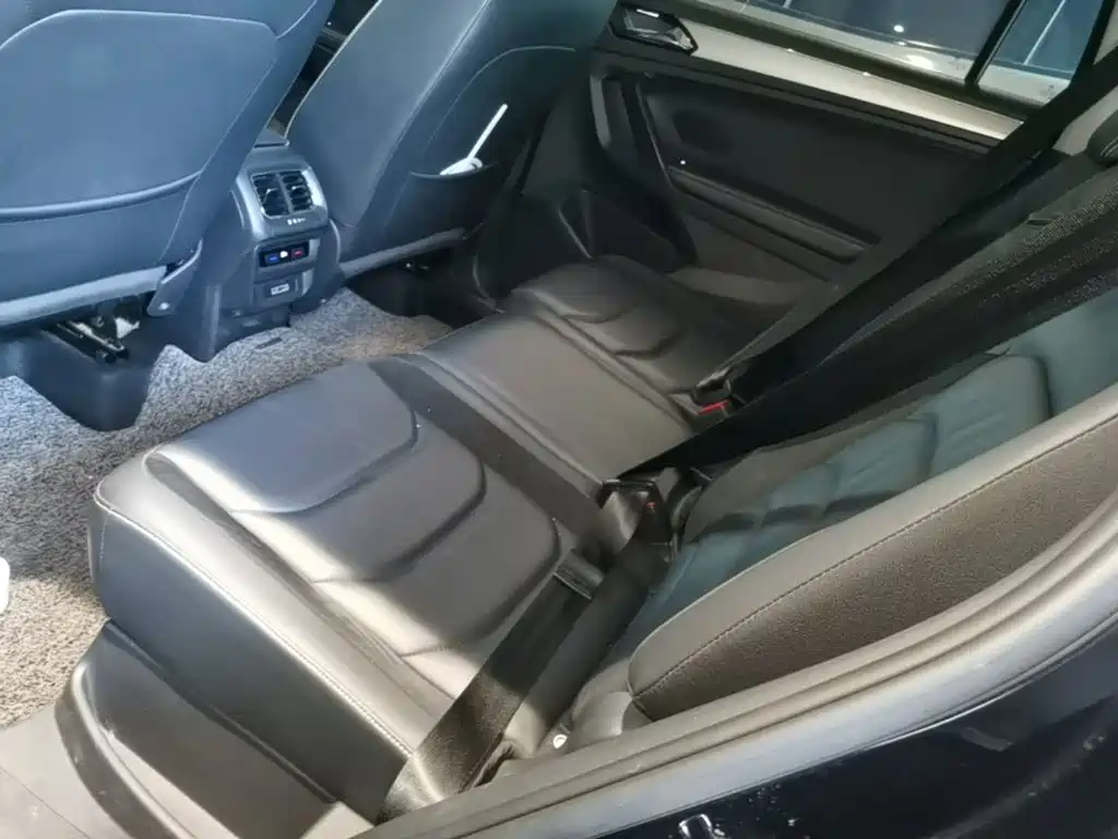 Volkswagen Tiguan L — миниатюра 17