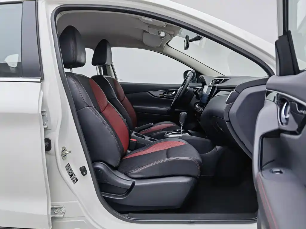 Nissan Qashqai — миниатюра 23