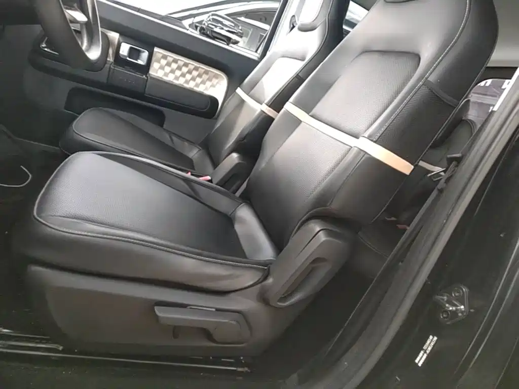 Baojun KiWi EV — миниатюра 15