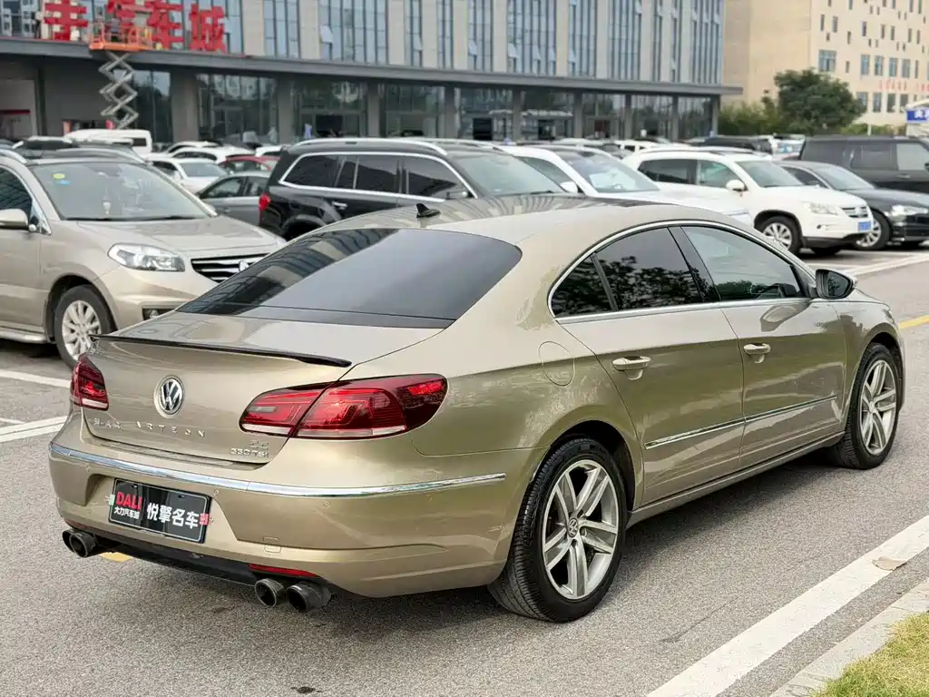 Volkswagen CC — миниатюра 9