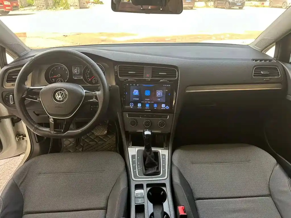 Volkswagen Golf — миниатюра 7