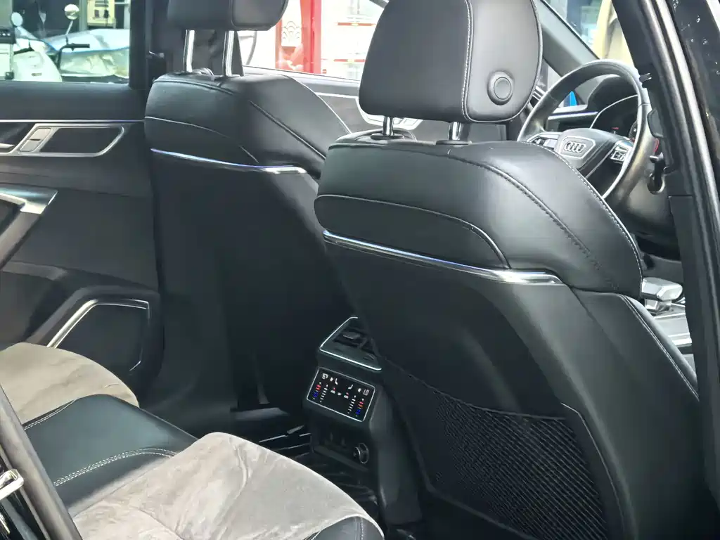 Audi A6L — миниатюра 7