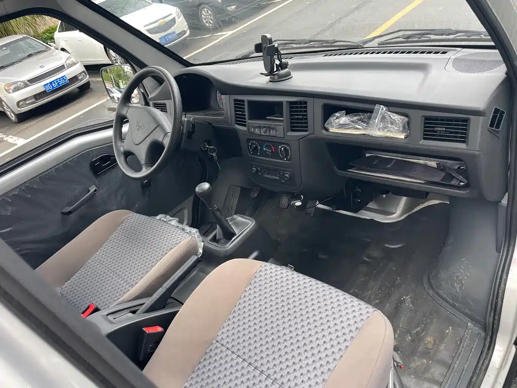 WULING WULING ZHIGUANG SMALL CARD