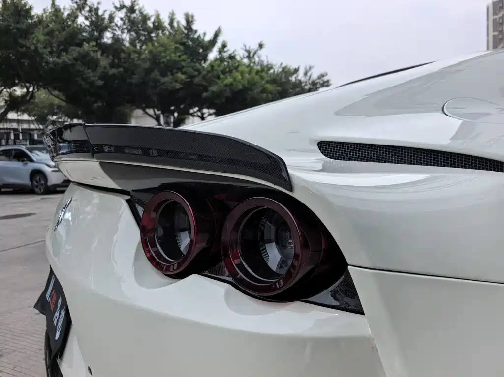 Ferrari 812 — миниатюра 13