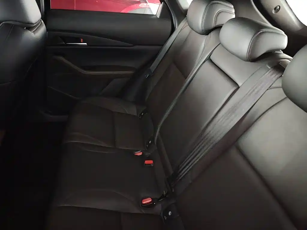 Mazda CX-30 — миниатюра 17