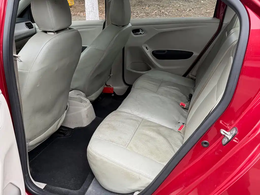 Citroen Elysee 1.6L Manual Fashion Type, фото 9