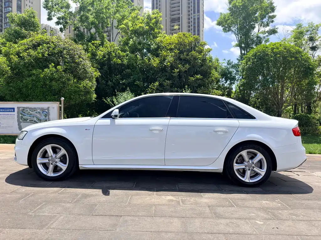 Audi A4L 2015 45 TFSI quattro Sport