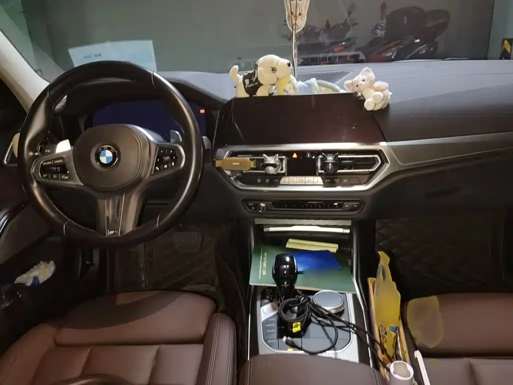 BMW 3 Series — миниатюра 13