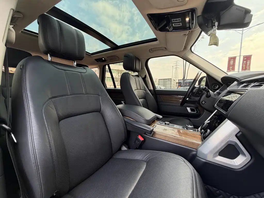 Land Rover Range Rover — миниатюра 14